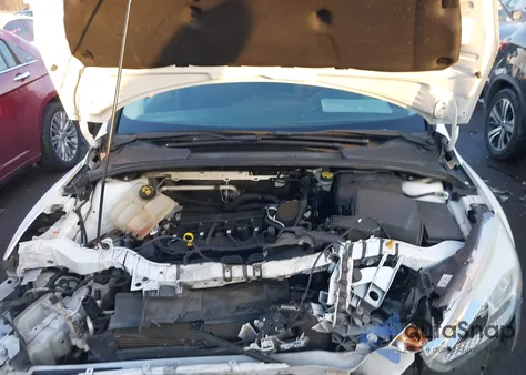 2015 Ford Focus Se z USA, uszkodzony, nr VIN 1FADP3K2XFL307279